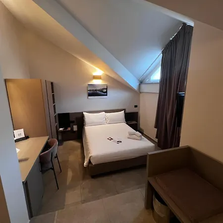 Best Quality Hotel La Darsena Moncalieri Exterior photo