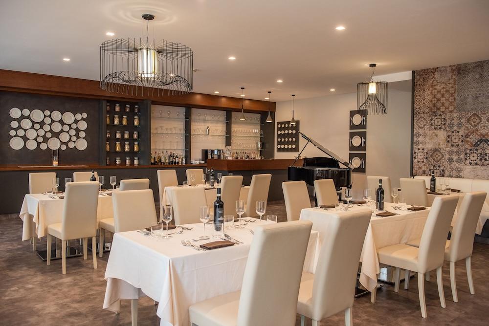 Quality La Darsena Hotel 4*